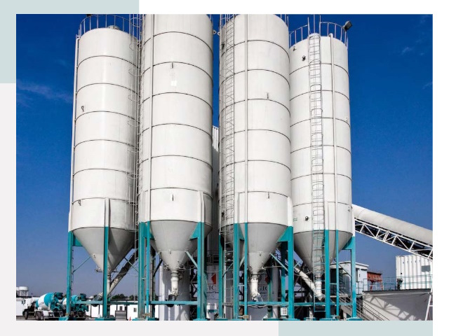 Строительство цементных силосов в зиме