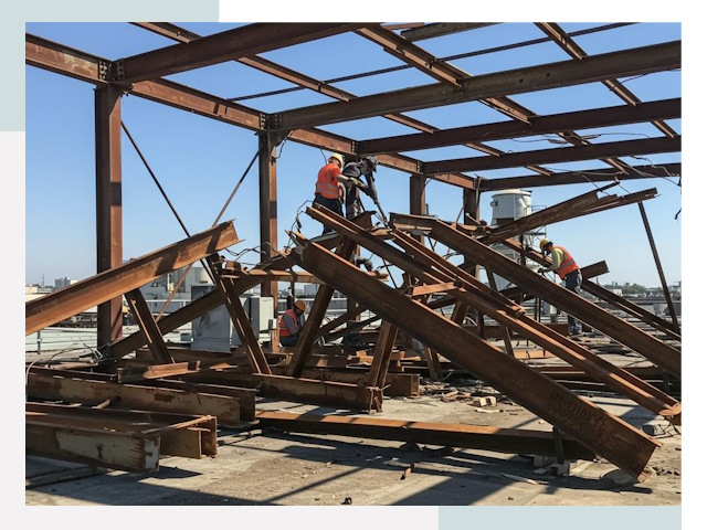 Демонтаж металлоконструкций в зиме от 614 руб.